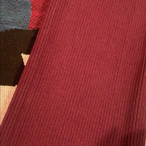 Plum ribbed midi skirt - Picture 2 of 3